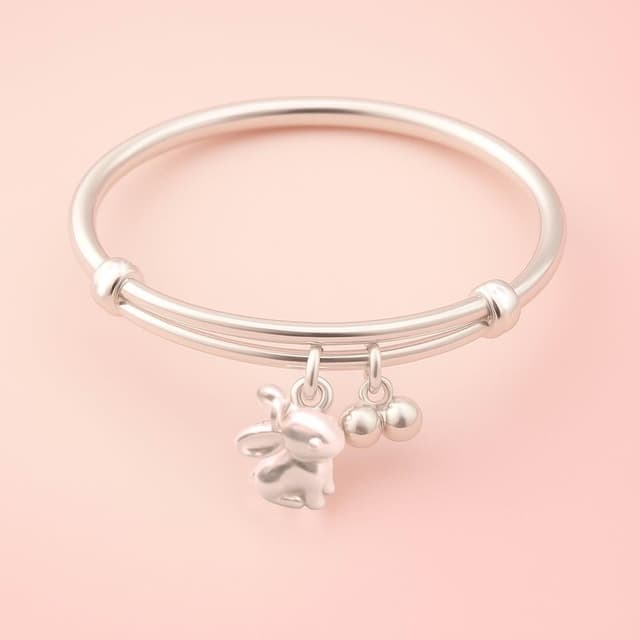 【珠兒綠】999純銀 小乖兔生肖嬰兒搖鈴祝福手鐲 新年禮物 寶寶禮物 純銀手鐲手鍊 彌月禮物 周歲禮物 親子珠寶 開運 交換禮物
