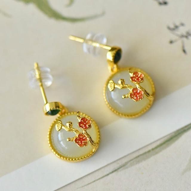 【MoonDy】梅花耳環 白玉飾品 耳釘耳環 純銀耳環 吊墜耳環 和田玉飾品 女生飾品 天然玉石 復古耳飾