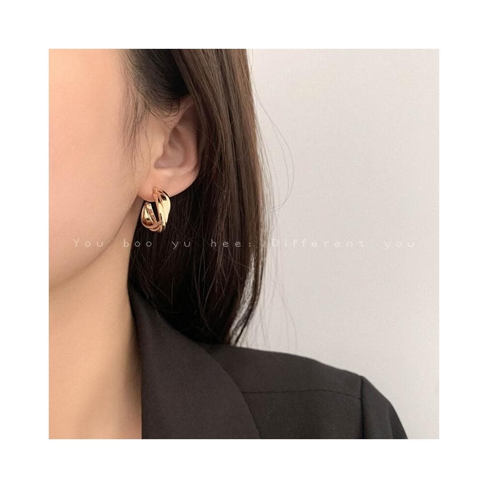 耳環秋冬金色圈圈耳環女新款高級感耳圈小眾設計金屬耳飾 耳環耳釘耳飾女生耳環法式耳環流行百搭耳釘生日禮物貼耳耳環