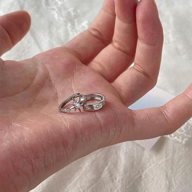 耳環小眾獨特不對稱六芒星锆石耳扣女設計高級感耳環輕奢耳飾耳環耳釘耳飾女生耳環法式耳環流行百搭耳釘生日禮物貼耳耳環