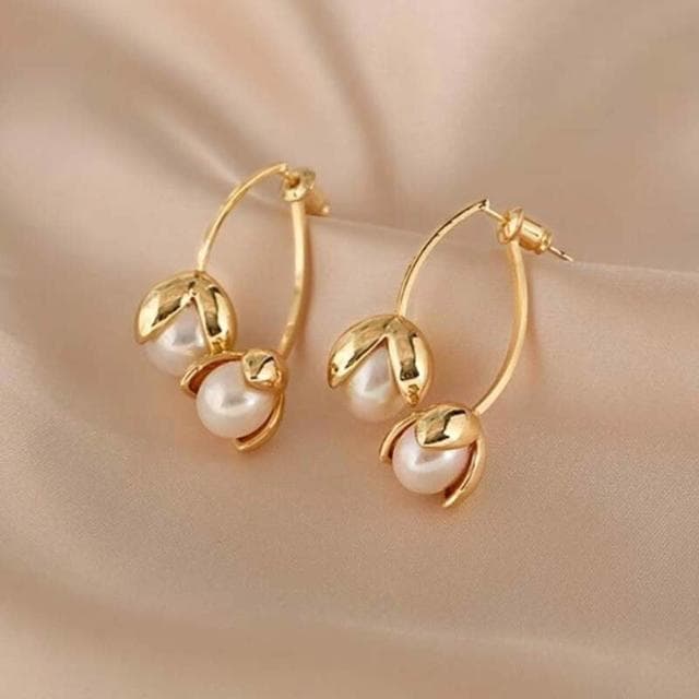 耳環女耳環ins簡約法式珍珠花朵交叉耳飾小眾設計花蕊氣質耳釘耳環耳環耳釘耳飾女生耳環法式耳環流行百搭耳釘生日禮物貼耳耳環