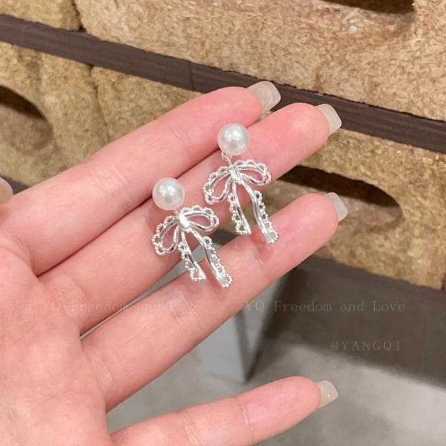 耳環蕾絲花邊蝴蝶結珍珠耳環女輕奢高級感銀針耳釘後掛式小眾精致耳飾耳環耳釘耳飾女生耳環法式耳環流行百搭耳釘生日禮物貼耳耳環