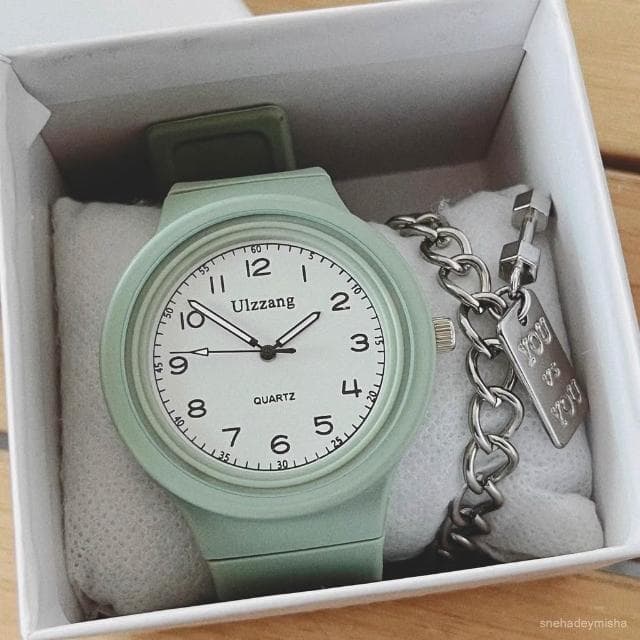 小李甄選  新款高顔值奶茶色手錶女初高中學生圓盤夜光指針式數字考試用石英