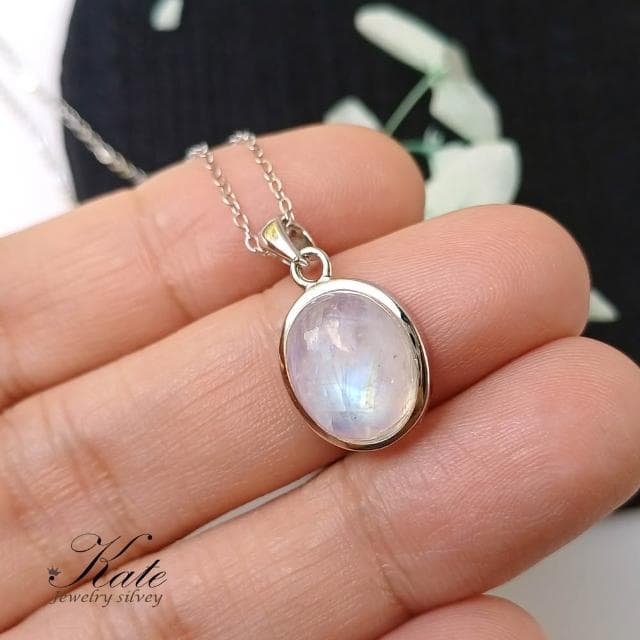 【KATE】銀飾 極簡橢圓天然月光石純銀項鍊 3A等級月光石 閃石系 六月生日石 鎖骨鍊 改變能量 戀愛石 生日禮物 情人禮物