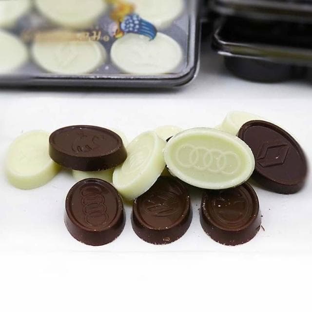 心心相印 飛的巧克力黑巧克力白巧克力牛奶味可可味40g/盒兒童零食懷舊糖果