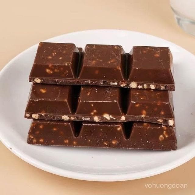 心心相印 靈光西餐廳堅果脆巧巧克力代可可脂牛奶黑巧克力味節日禮物小零食