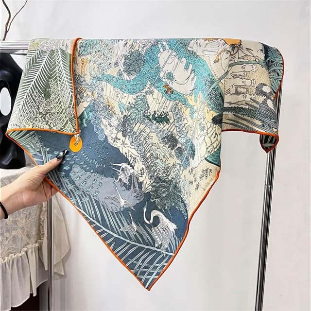 比比優精選 雙面雙色 動物狂歡 真絲 羊毛絲巾 披肩百搭圍巾