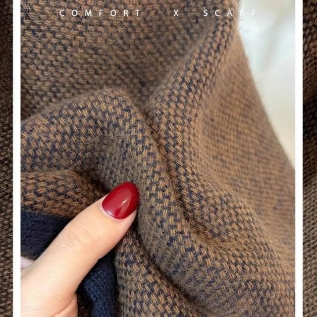 比比優精選 英國匠心手工包邊 羊毛三角圍巾女冬季百搭純色披肩圍脖兩用