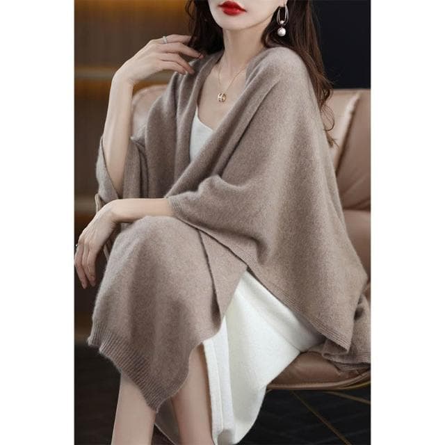 比比優精選 新款羊毛大披肩圍巾女兩用風秋冬新款背心坎肩外搭開衫鬥篷