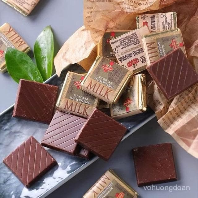 心心相印 【純可可脂】俄羅斯斯巴達克迷你72%90黑巧克力休閒進口網紅食品