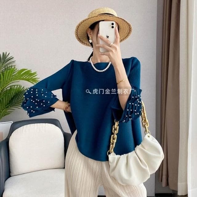 鑫奧精品  免運 三宅千影褶皺T恤釘珠喇叭袖純色通勤寬松上衣中年媽媽母親節禮物