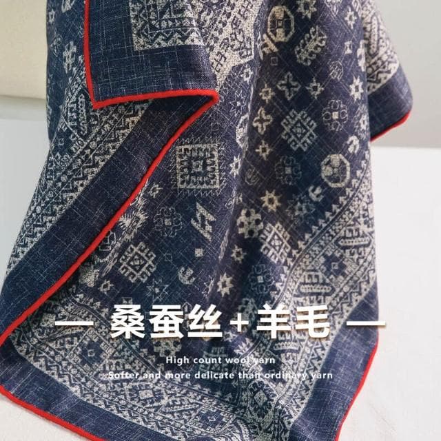 比比優 藏青色真絲絲巾女5新秋季冬羊毛小方巾羊絨圍巾藍色薄系脖