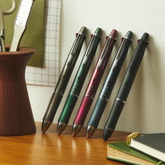 【PILOT 百樂】Dr.Grip 0.5 健握 4+1 多功能筆 金屬色系 PBKHDF-1SEF-A 多色筆 送禮 交換禮物