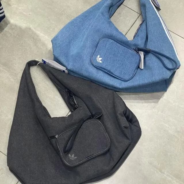 【adidas 愛迪達】Adidas Originals logo 大容量 雲朵包 肩背包 小錢包 牛仔黑 牛仔藍 