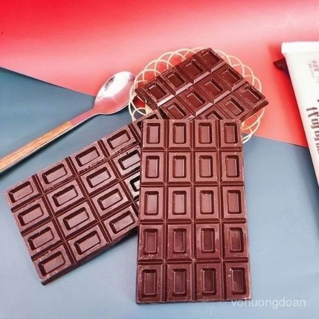 心心相印 醇黑巧克力大闆大塊磚磚塊牛奶味代可可脂盒裝懷舊批髮價小零食