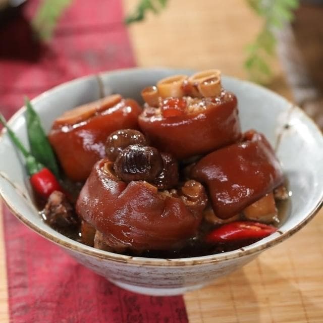 【小沈爺】新春限定 花生豬腳/栗子豬腳400公克±3%/包 固形物:300g(無添加防腐劑 可常溫保存無需冷凍 過年年菜推薦  救災即食包 家庭料理包 調理包禮盒 防災食品 登山食品)