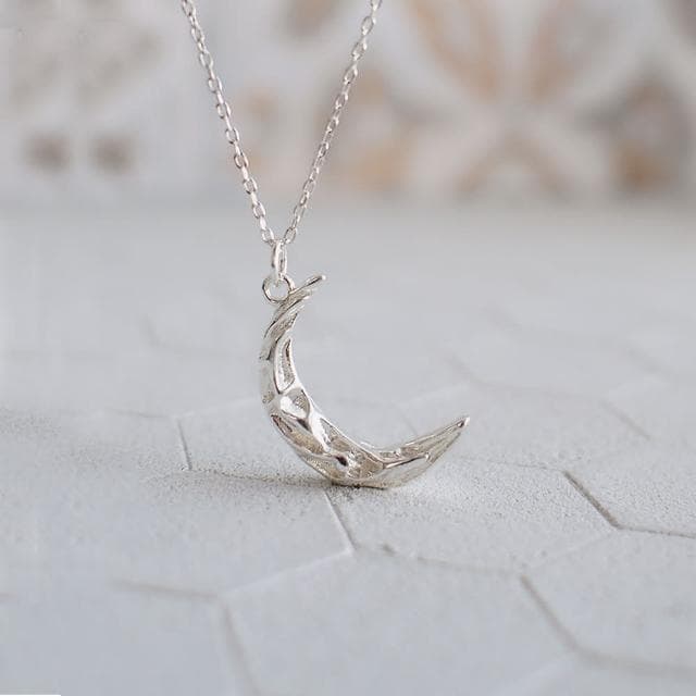 【BLUMA】上弦月項鍊 流光歲月純銀項鍊 生日情人節禮物 925純銀月亮光感鎖骨鍊 簡約優雅韓風項鏈