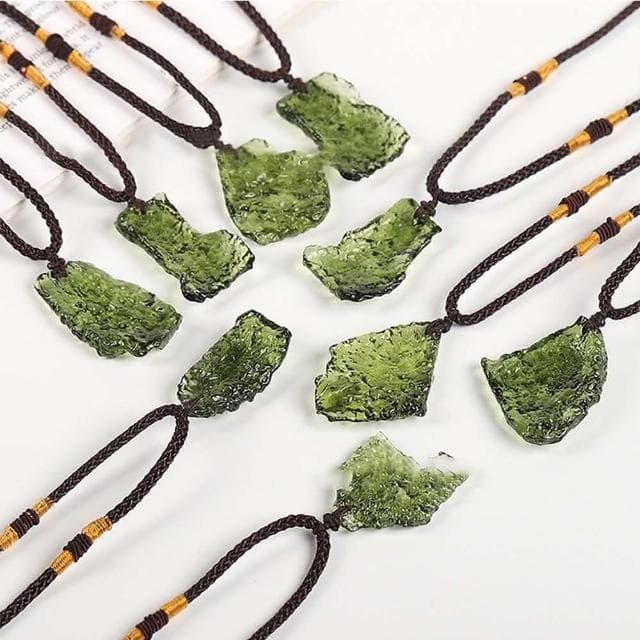 【KT DADA】隕石玻璃項鍊 琉璃項鍊 原石項鍊 項鍊 配飾 隨形石項鍊 情侶項鍊 吊墜項鍊  長輩禮物