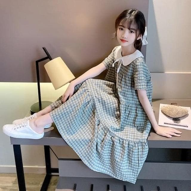 【Arbea】中大童女童翻領連衣裙夏季新款兒童短袖寬鬆時尚女孩洋氣淑女風格子裙 C212