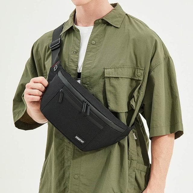 【LEEHER】牛津包包/運動胸包/包包/腰包/胸包/斜背包/黑色包包/大容量小包包/日系小包/攜便包/生日禮物/男包包/送禮