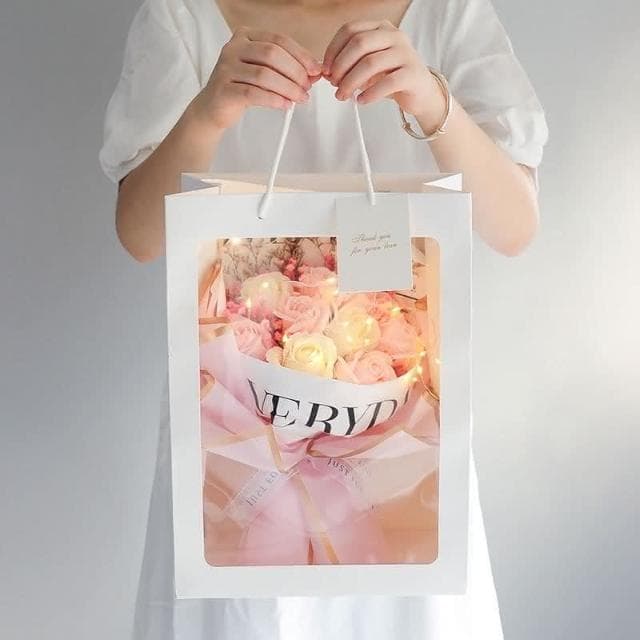 GIFTME5 輕奢風創意花束禮袋套裝 玫瑰花 花束 永生花 禮盒 花束套組 畢業禮物 情人節禮物 生日禮