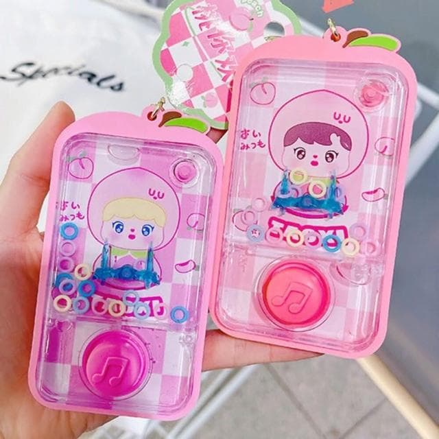 桃子 懷舊 套圈圈 遊戲吊飾 吊飾 禮物 玩具 模型 吊飾 掛件 鑰匙圈 水圈圈 電玩 可愛(懷舊 套圈圈)