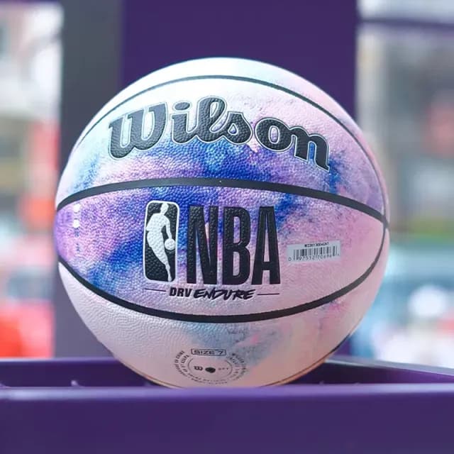 Wilson星空炫彩籃球 台灣現貨  七號籃球 室外籃球 室內籃球 男生生日禮物 籃球 curry R82