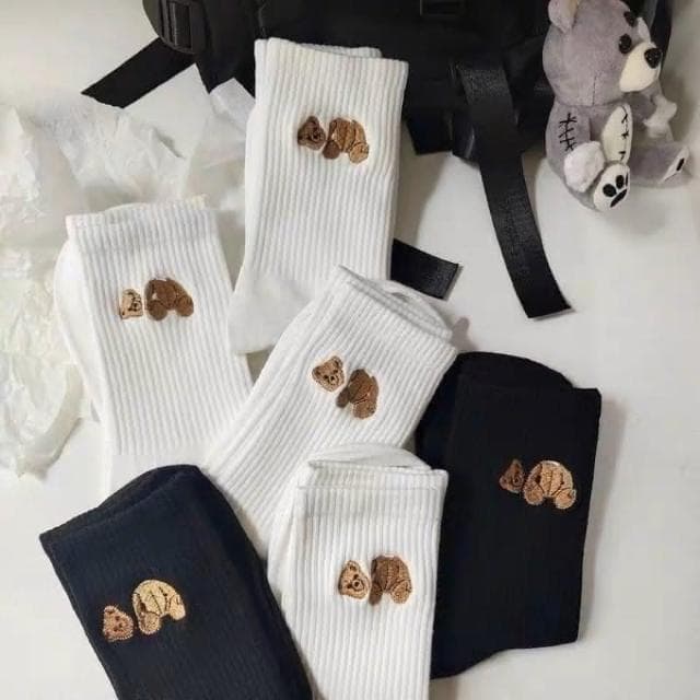 襪子 台灣現貨秒發  ins 斷頭小熊刺繡長襪 長襪 韓風熱銷 女襪 長襪 交換禮物 情侶襪 襪子 斷頭熊 運動襪