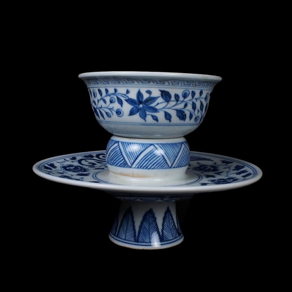 《博古珍藏》元至正 青花花卉紋盞托 早期收藏 老件文物 茶杯瓷器 國際拍賣級