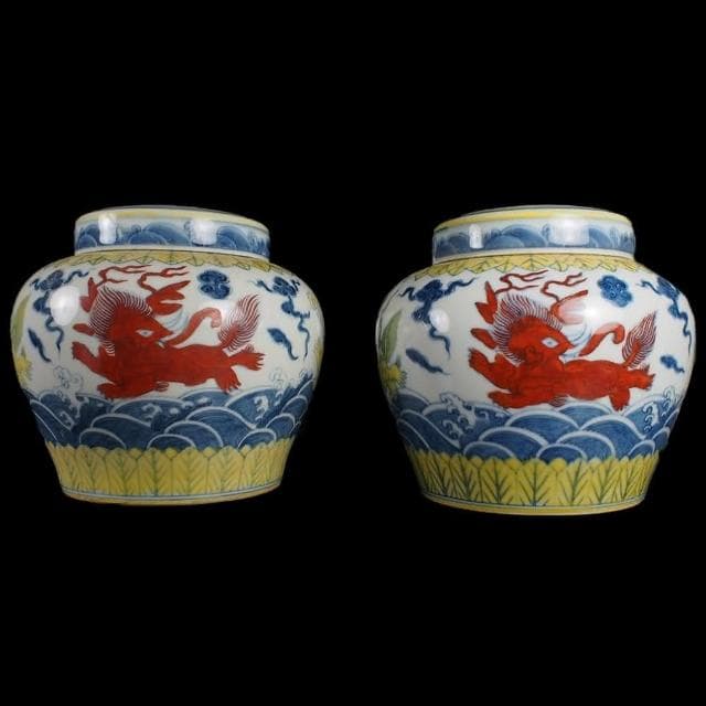 《博古珍藏》明成化 天字款 鬥彩斗彩波濤飛象蓋罐一對 早期收藏 老件茶葉罐瓷器