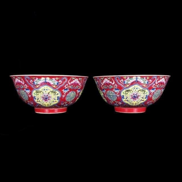 《博古珍藏》清雍正 紅釉粉彩花卉紋碗一對 宮廷珍藏 老件文物瓷器