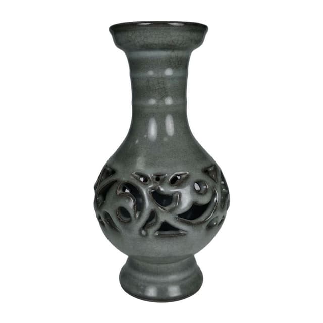 《博古珍藏》宋 官窯鏤空花卉瓶 早期收藏 老件瓷器