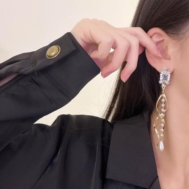 {遇見臻品}BG349韓國東大門耳環925銀針耳環歐美誇張復古珍珠女流蘇長版水鑽耳環珍珠長款水晶耳環復古不對稱格子耳飾