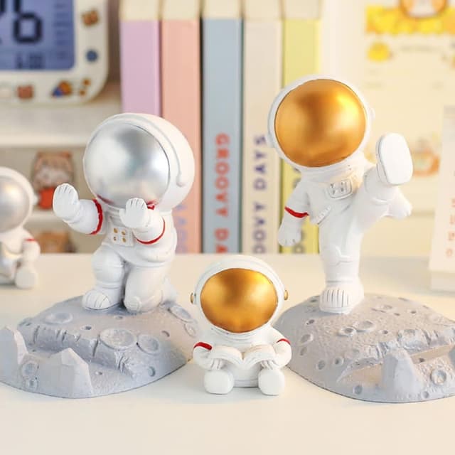太空人手機架宇宙人  懶人支架 桌上型 太空人 生日禮物 聖誕節 禮物 交換禮物