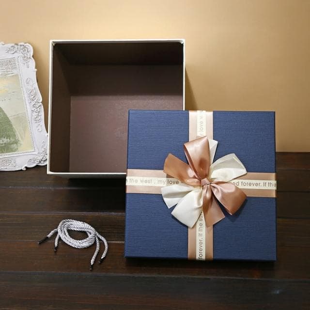禮物盒 19*19*14cm 包裝盒 生日禮物 盒子 精緻禮盒 禮品盒