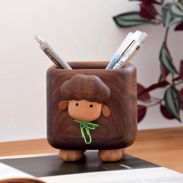 黑胡桃木筆筒創意小羊實木收納盒禮品辦公室桌面擺件筆筒生日禮物