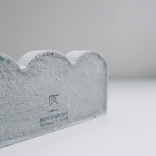 灰調 MOUNTAIN 小山｜極簡山形迷霧水泥花器・擴香石・線香座