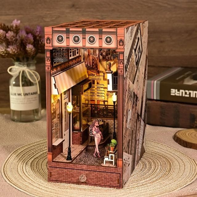 大旺小舖:書立DIY小屋歐陸繁花 袖珍屋娃娃屋材料包 生日結婚母親節情人節聖誕交換禮物 實體店面