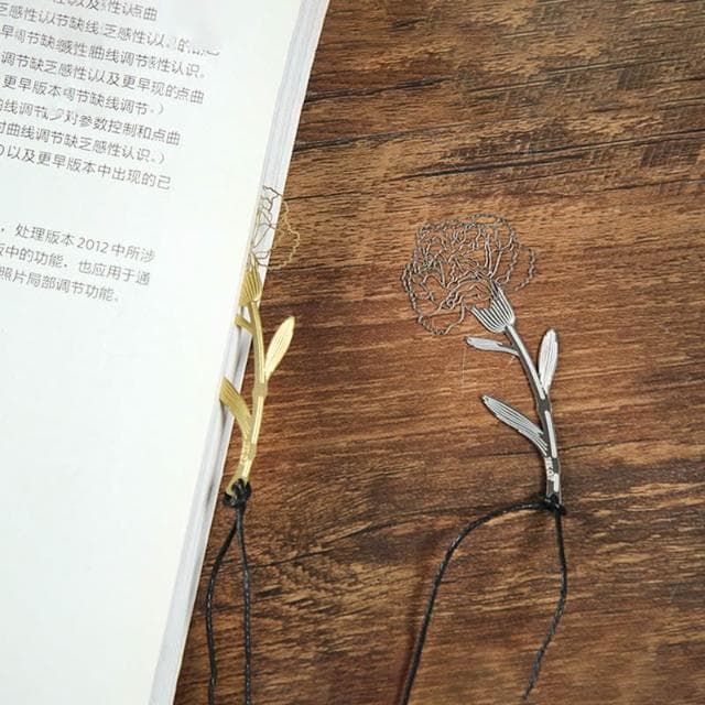 金屬康乃馨書籤 金屬書籤 雕花書籤 感恩賀卡 康乃馨鏤空雕花金屬書籤 母親節禮物 教師節 婚禮小物 花朵書籤