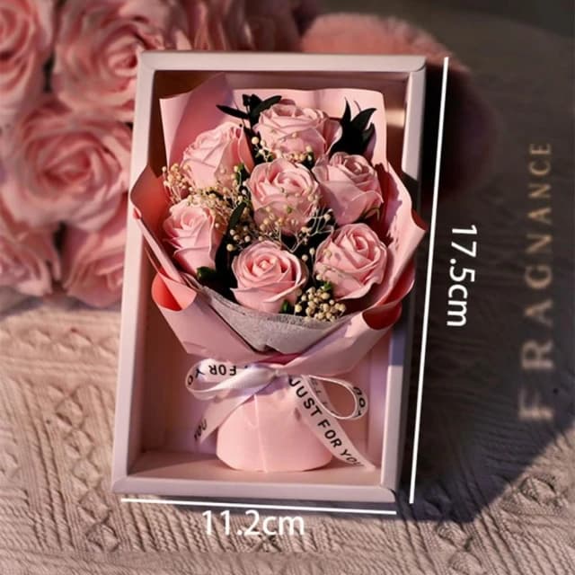 7朵玫瑰香皂花束透明禮盒 小禮盒花束 婚禮小物 求婚告白 畢業花束 永生花 香皂花 驚喜浪漫 母親節 教師節 情侶禮物