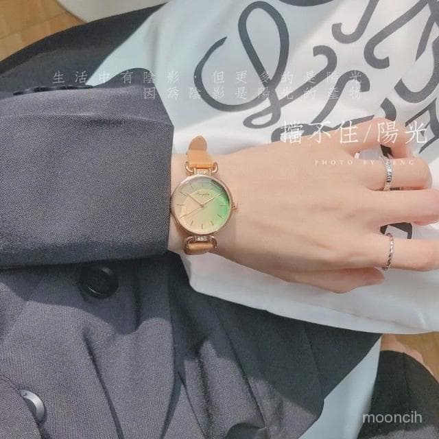 偉偉有道 手錶女款學生簡約氣質文藝時尚輕奢漸變色山茶花高顔值高級感手錶