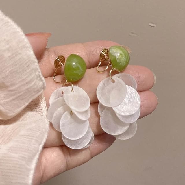 🎗飾間首飾鋪 酪梨綠色耳環首飾適合夏天的貝殼耳飾爆款飾品