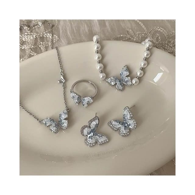【Fee現貨4色新品】夢幻冰晶蝴蝶珍珠項鍊手鍊戒指耳釘🔥飾品 頸鏈 蝴蝶結項鍊 珍珠耳環 金屬手鏈 鎖骨鍊 耳針開口戒