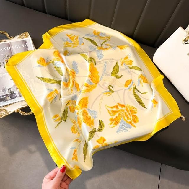 梵花 磁吸扣三角小方巾絲巾女嫩黃鵝黃色春秋夏季護頸飾圍脖子薄圍巾70