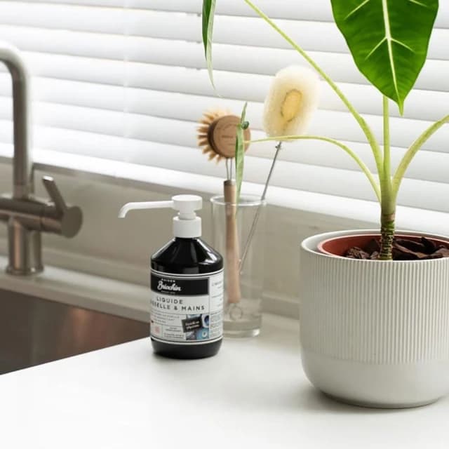 Maison Briochin 黑牌碧歐馨 護手洗碗精 500ml (碗盤清潔/黑皂液/去污/去油漬/有機認證)