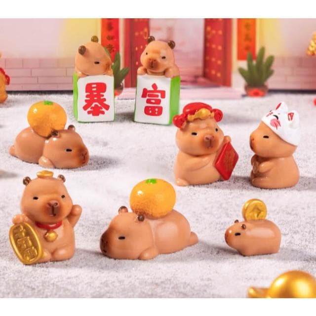 沐晨植物園｜微景觀 新年招財水豚 卡皮巴拉 水豚 盆栽裝飾 暴富水豚 園藝裝飾 室內佈置 春節 公仔