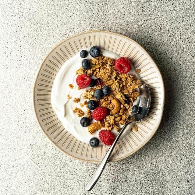 【GRANOLA GAGA 穀卡卡】燕麥脆片200g/500g (原味/榛果巧克力/日月潭紅茶/抹茶大豆/米香三寶柑/;高纖低卡/早餐麥片/零嘴餅乾)