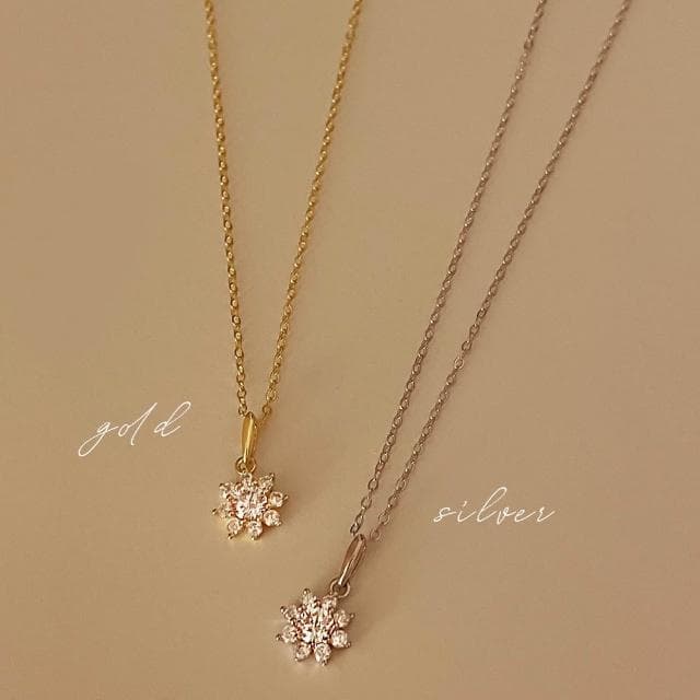 【CReAM】Heloise小花朵亮鑽式鍍金色銀色女項鍊(生日 禮物 送禮 禮盒)