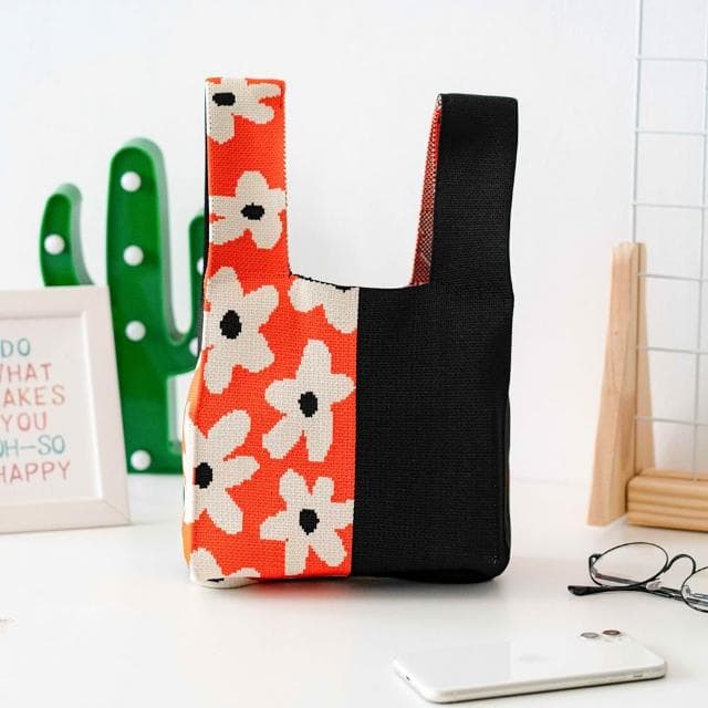 【AHUA 阿華有事嗎】AHUA阿華有事嗎 韓系包包 滿版小花拼純色針織手提包 B0071 韓妞必備包 百搭配件 包包 袋子 手袋 肩包 日系