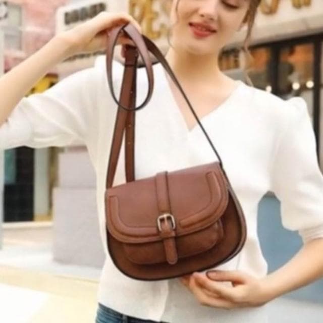 AFKOMST 馬鞍包 女款 復古 側背包 肩背包 皮革 母親節禮物